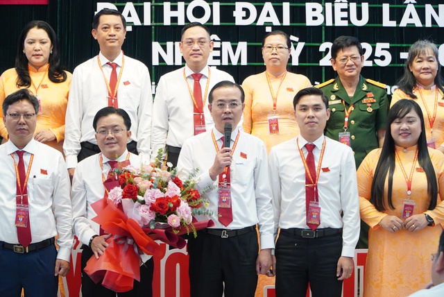Ông Lê Văn Minh giữ chức Bí thư Đảng ủy phường Diên Hồng - TP HCM - Ảnh 4.