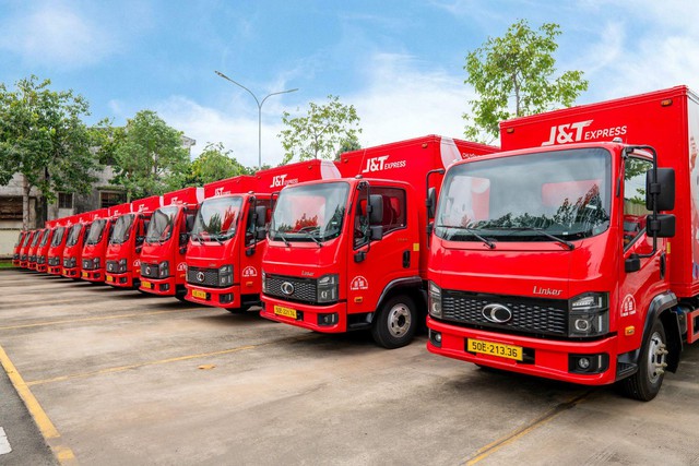 THACO AUTO bàn giao lô 315 xe tải cho J&T Express Việt Nam- Ảnh 4.