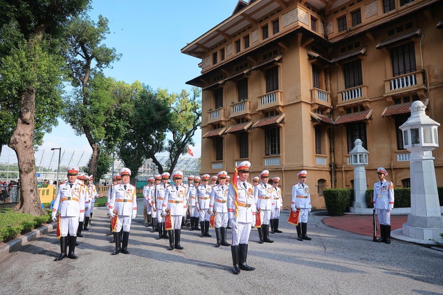 Trang trọng Lễ thượng cờ ASEAN tại Hà Nội- Ảnh 4.