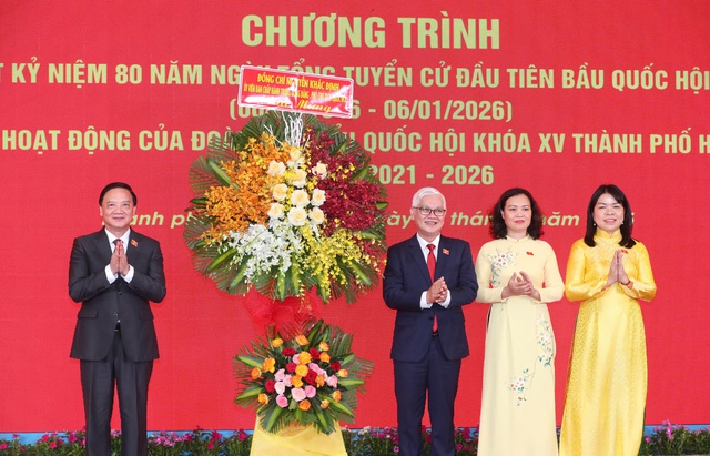 80 năm Ngày Tổng tuyển cử đầu tiên: Tinh thần
phụng sự nhân dân tiếp nối- Ảnh 6. 80 năm Ngày Tổng tuyển cử đầu tiên: Tinh thần
phụng sự nhân dân tiếp nối- Ảnh 6.