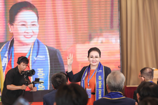 Vẻ đẹp và trí tuệ phụ nữ tỏa sáng trong dự án "Bản lĩnh doanh nhân" - Ảnh 2.