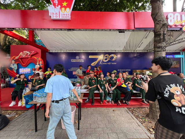 Chi tiết 15 "Trạm khách: A80 Tự hào Việt Nam" phục vụ miễn phí người dân xem diễu binh, diễu hành - Ảnh 2.