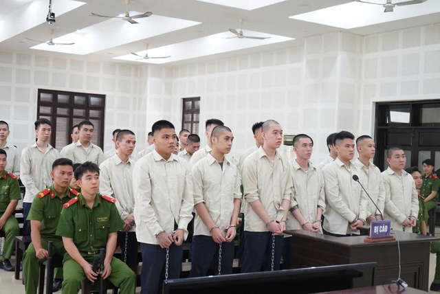 26 người lãnh án chỉ vì 1 cú đấm trong lúc hát karaoke- Ảnh 1. 26 người lãnh án chỉ vì 1 cú đấm trong lúc hát karaoke- Ảnh 1.