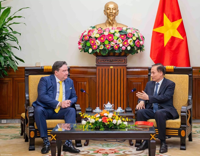 Quyền Bộ trưởng Bộ Ngoại giao Lê Hoài Trung tiếp Đại sứ Mỹ Marc Knapper- Ảnh 1. Quyền Bộ trưởng Bộ Ngoại giao Lê Hoài Trung tiếp Đại sứ Mỹ Marc Knapper- Ảnh 1.