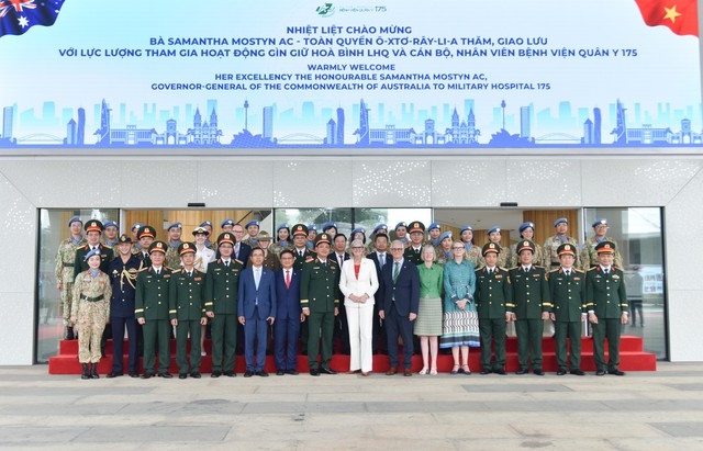 Hình ảnh đẹp trong chuyến thăm của Toàn quyền Úc tại Bệnh viện Quân y 175- Ảnh 8.