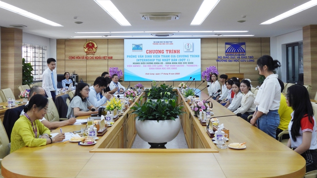 170 sinh viên Trường ĐH Cửu Long tham gia phỏng vấn với phía Nhật Bản- Ảnh 5. 170 sinh viên Trường ĐH Cửu Long tham gia phỏng vấn với phía Nhật Bản- Ảnh 5.