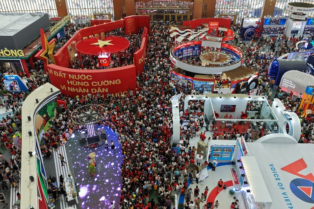 Dấu ấn từ Triển lãm thành tựu đất nước: Bước nhảy vọt của ngành công nghiệp văn hóa Việt Nam- Ảnh 1.