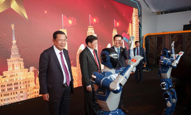 Dấu ấn từ Triển lãm thành tựu đất nước: Bước nhảy vọt của ngành công nghiệp văn hóa Việt Nam- Ảnh 3.