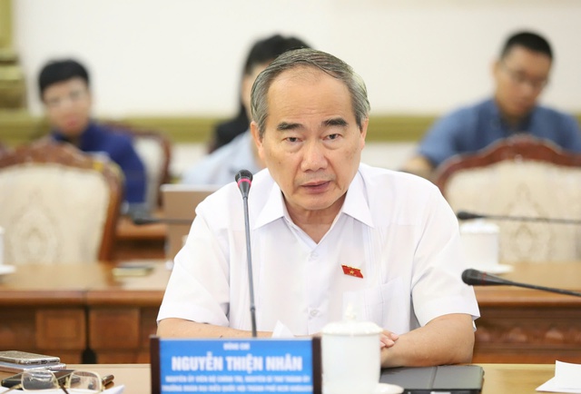 ĐBQH Nguyễn Thiện Nhân: cán bộ phường, xã trình độ đâu mà "đo đạc bản đồ, khí tượng thủy văn"? - Ảnh 1.