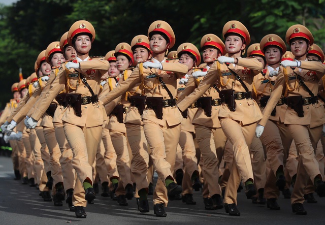 Emotional, proud rally and parade mark 80th National Day - Ảnh 22. Emotional, proud rally and parade mark 80th National Day - Ảnh 22.