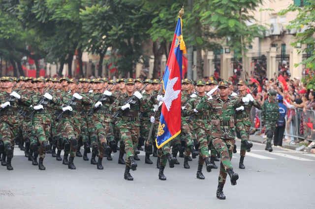 Emotional, proud rally and parade mark 80th National Day - Ảnh 31. Emotional, proud rally and parade mark 80th National Day - Ảnh 31.