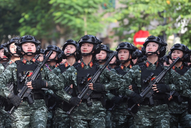Emotional, proud rally and parade mark 80th National Day - Ảnh 23. Emotional, proud rally and parade mark 80th National Day - Ảnh 23.