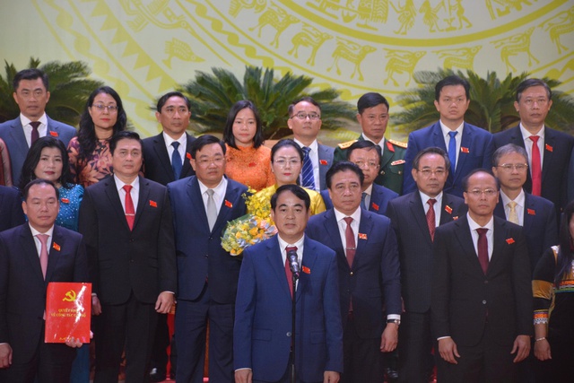 Ông Nghiêm Xuân Thành giữ chức Bí thư Tỉnh ủy Khánh Hòa nhiệm kỳ 2025 - 2030 - Ảnh 4. Ông Nghiêm Xuân Thành giữ chức Bí thư Tỉnh ủy Khánh Hòa nhiệm kỳ 2025 - 2030 - Ảnh 4.