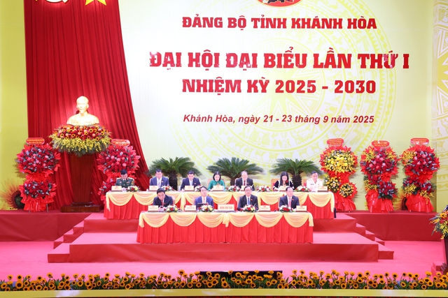 Khánh Hòa đặt mục tiêu tăng trưởng hàng năm 11-12%- Ảnh 1. Khánh Hòa đặt mục tiêu tăng trưởng hàng năm 11-12%- Ảnh 1.