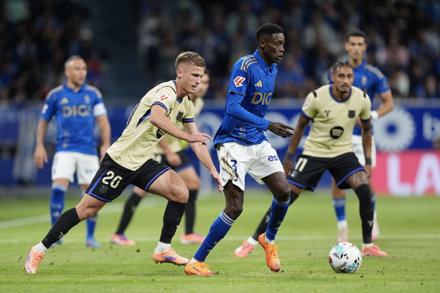 Ngược dòng hạ tân binh Real Oviedo, Barcelona nối dài mạch bất bại La Liga- Ảnh 1. Ngược dòng hạ tân binh Real Oviedo, Barcelona nối dài mạch bất bại La Liga- Ảnh 1.