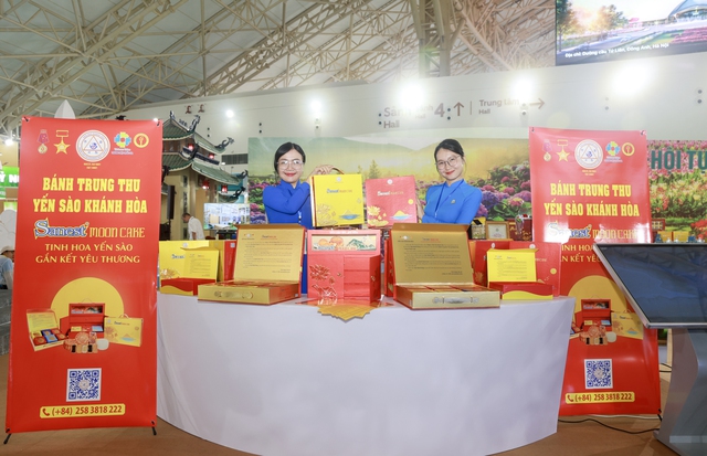 Sanest Mooncake 2025: Tinh hoa yến sào - Gắn kết yêu thương- Ảnh 6. Sanest Mooncake 2025: Tinh hoa yến sào - Gắn kết yêu thương- Ảnh 6.
