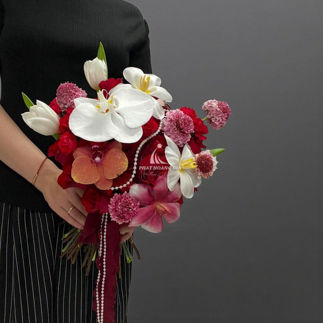 5 lý do Phát Hoàng Gia Floral & Decor là lựa chọn hoàn hảo cho ngày cưới. - Ảnh 2.