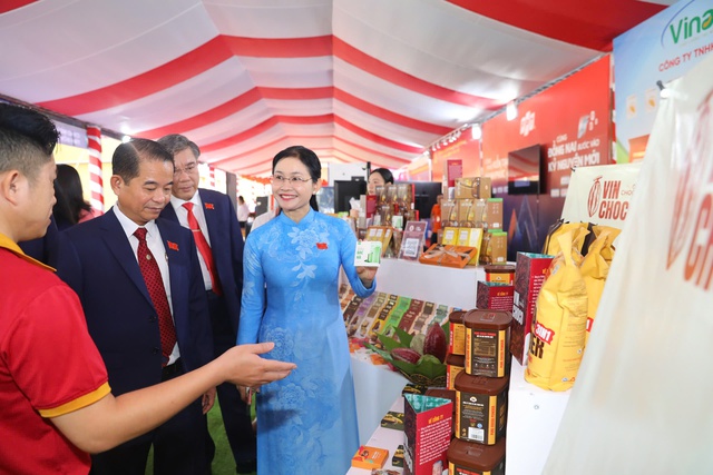 Phiên trù bị đại hội Đại biểu Đảng bộ tỉnh Đồng Nai lần thứ I , nhiệm kỳ 2025 - 2030 - Ảnh 8. Phiên trù bị đại hội Đại biểu Đảng bộ tỉnh Đồng Nai lần thứ I , nhiệm kỳ 2025 - 2030 - Ảnh 8.