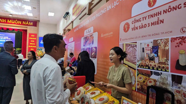 Phường An Lạc ra mắt nền tảng thương mại điện tử B2B đầu tiên tại Việt Nam - Ảnh 3.
