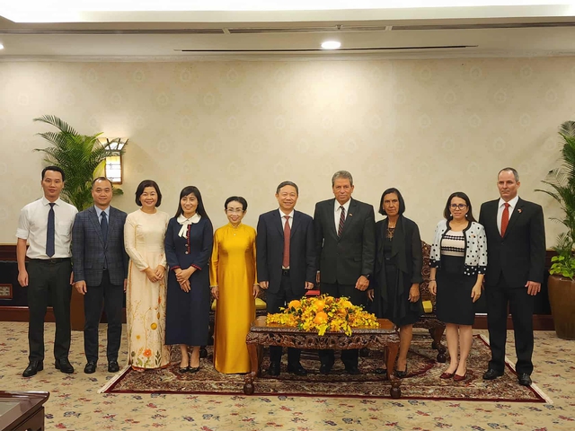 TP HCM mong muốn hợp tác với các địa phương Cuba- Ảnh 3. TP HCM mong muốn hợp tác với các địa phương Cuba- Ảnh 3.