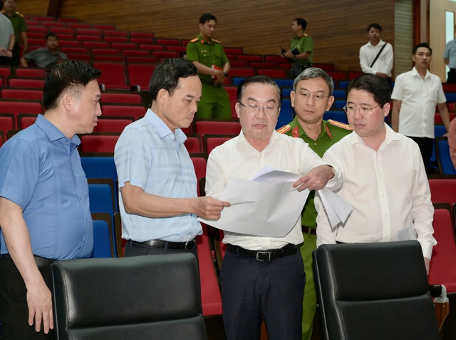 Bí thư Thành ủy TP HCM khảo sát địa điểm tổ chức Đại hội đại biểu Đảng bộ thành phố- Ảnh 2.