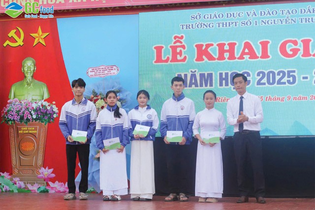 Trao cơ hội – Gieo niềm tin: GC Food đồng hành cùng học sinh nghèo vùng cao- Ảnh 2. Trao cơ hội – Gieo niềm tin: GC Food đồng hành cùng học sinh nghèo vùng cao- Ảnh 2.