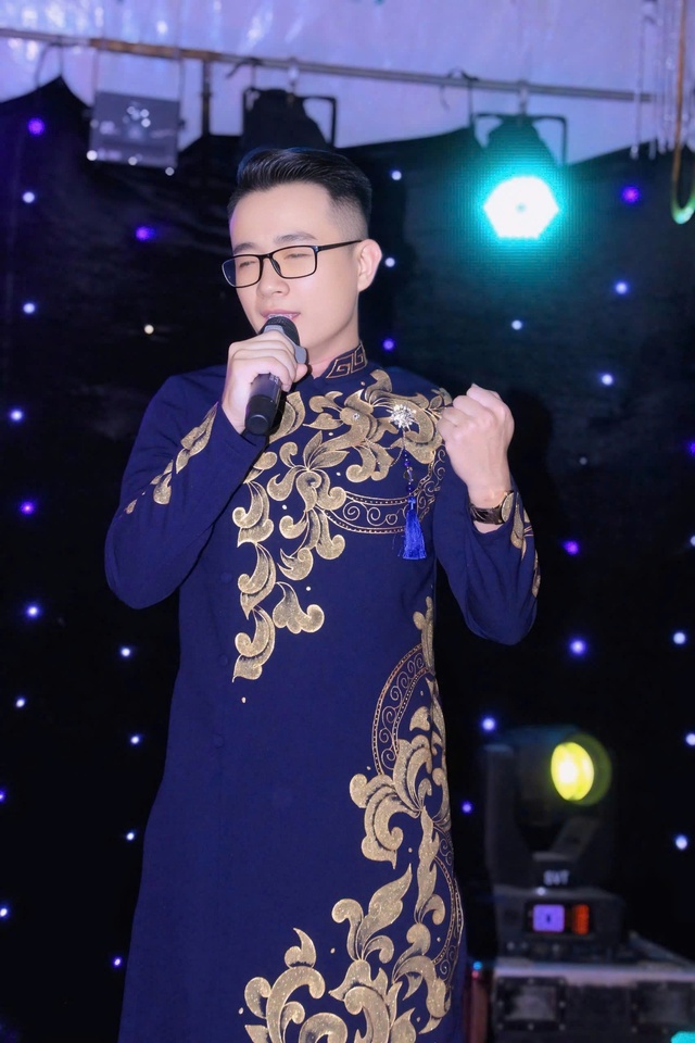 Nha sĩ, ca sĩ Phạm Kỳ Anh: Hát phục vụ cộng đồng- Ảnh 3. Nha sĩ, ca sĩ Phạm Kỳ Anh: Hát phục vụ cộng đồng- Ảnh 3.