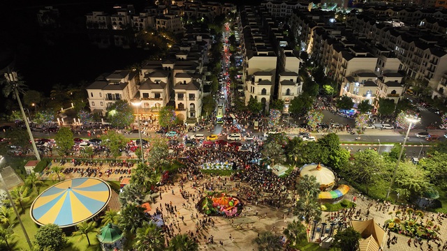 Lý do nhiều chủ shop tại Vinhomes Grand Park mở hết cửa hàng này đến cửa hàng khác- Ảnh 2.