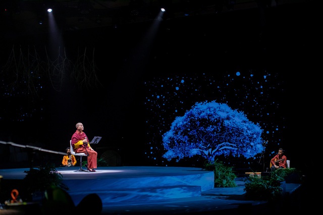 Journey Into Silence - Hành trình khám phá hạnh phúc và thịnh vượng từ bên trong- Ảnh 7. Journey Into Silence - Hành trình khám phá hạnh phúc và thịnh vượng từ bên trong- Ảnh 7.