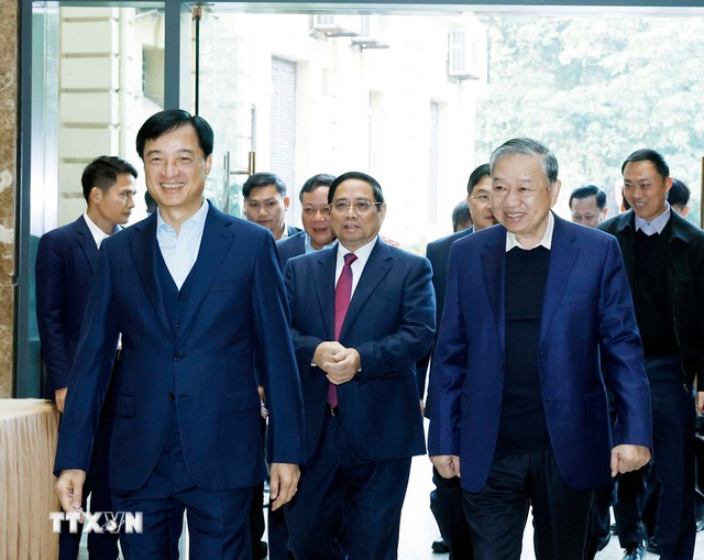 Những h&igrave;nh ảnh Tổng B&iacute; thư T&ocirc; L&acirc;m l&agrave;m việc với Ban Thường vụ Th&agrave;nh ủy H&agrave; Nội về tầm nh&igrave;n 100 năm - Ảnh 1.