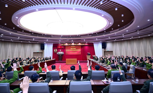 Giới thiệu Đại tướng Lương Tam Quang ứng cử đại biểu Quốc hội khóa XVI - Ảnh 3.