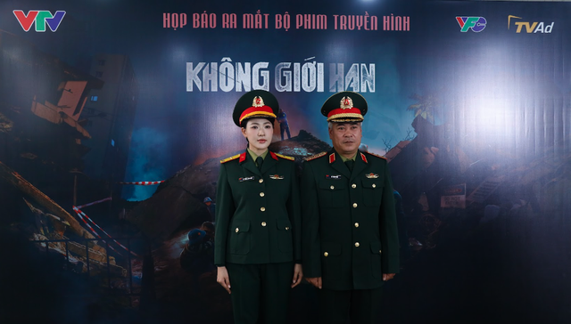 Steven Nguyễn nhận nhiều lời khen khi vào vai trung tá quân đội   - Ảnh 3.