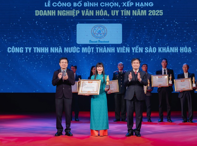 Yến sào Khánh Hòa được vinh danh Top 20 Doanh nghiệp văn hóa, uy tín năm 2025 - Ảnh 2.