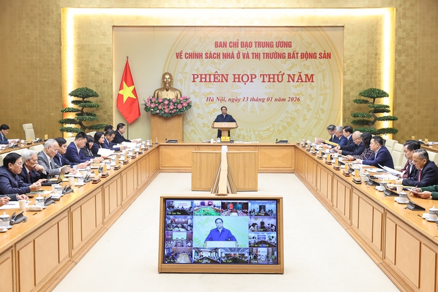 Thủ tướng chỉ đạo giảm giá nhà ở phù hợp với thu nhập người dân - Ảnh 1. Thủ tướng chỉ đạo giảm giá nhà ở phù hợp với thu nhập người dân - Ảnh 1.
