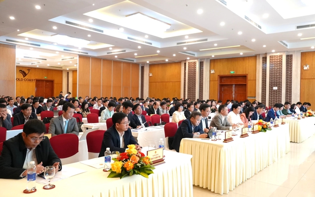 Bí thư Quảng Trị: Tăng trưởng 10% là thách thức nhưng phải làm được (!) - Ảnh 3. Bí thư Quảng Trị: Tăng trưởng 10% là thách thức nhưng phải làm được (!) - Ảnh 3.