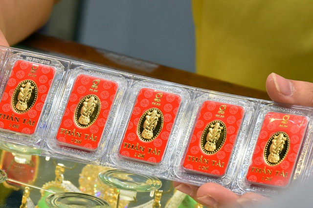 Gi&aacute; v&agrave;ng h&ocirc;m nay 18 - 1: V&agrave;ng SJC v&agrave; nhẫn tăng mạnh 3 triệu đồng - Ảnh 2.