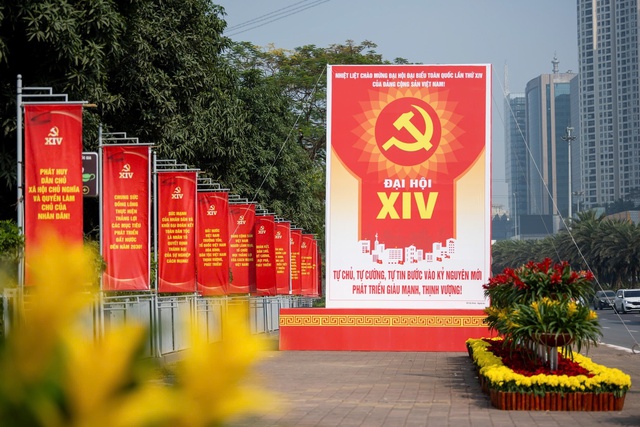 Đại hội XIV bước vào ngày làm việc đầu tiên - Ảnh 2. Đại hội XIV bước vào ngày làm việc đầu tiên - Ảnh 2.
