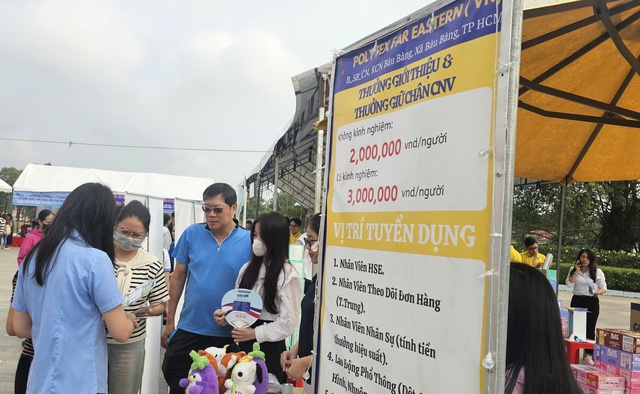 "C&ocirc;ng xưởng hạnh ph&uacute;c" đến với c&ocirc;ng nh&acirc;n, người d&acirc;n x&atilde; B&agrave;u B&agrave;ng (TPHCM) - Ảnh 8.