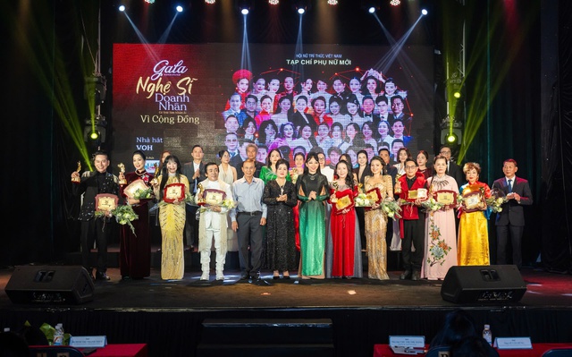 Gala "Vinh danh những trái tim nhân ái, vì cộng đồng năm 2025" - Ảnh 5.