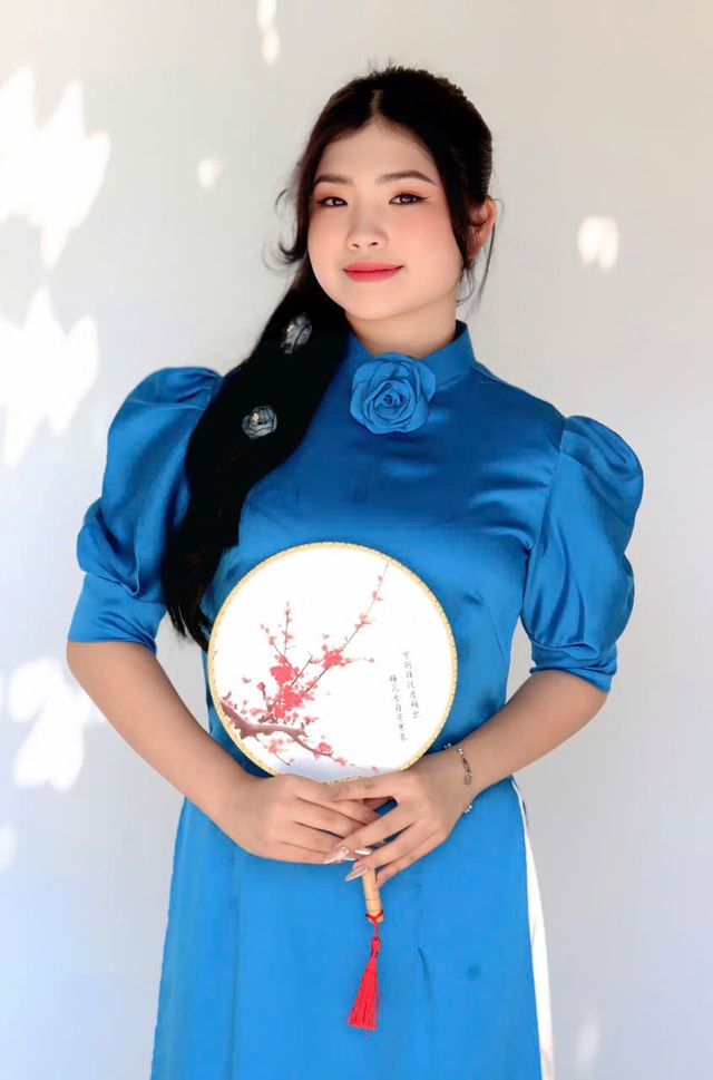 Mai Vy: Nghệ sĩ nhí triệu view - Ảnh 5.