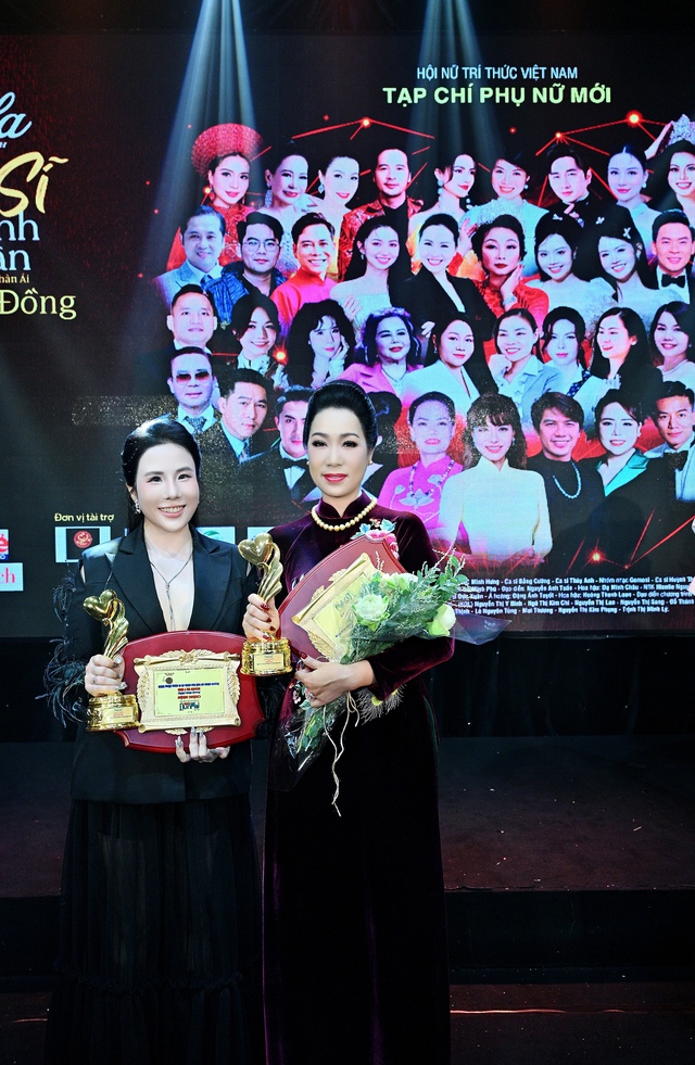 Doanh nhân KOL: Nguyễn Thị Y Bình nhận giải thưởng “Doanh nhân có trái tim nhân ái vì cộng đồng” năm - Ảnh 1.