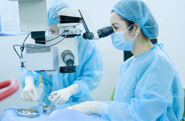 Chuyển giao SMILE Pro Vision ID, cá nhân hóa từng đôi mắt - Ảnh 1.