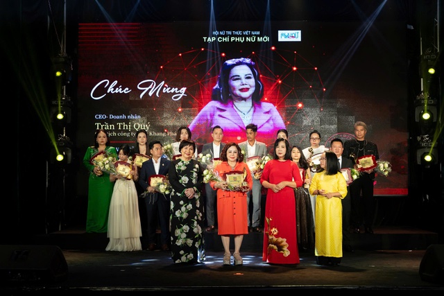 Doanh nhân Trần Thị Quý được vinh danh Doanh nhân vì cộng đồng năm 2025 - Ảnh 1.