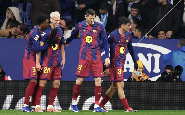 Siêu dự bị lập công, Barcelona thắng tưng bừng trận derby Catalunya - Ảnh 5.