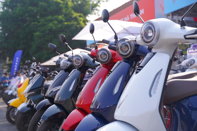 Cuối tuần này, ngày hội “Đổi xăng lấy điện” tái ngộ khách hàng ba miền với loạt ưu đãi hấp dẫn - Ảnh 3.