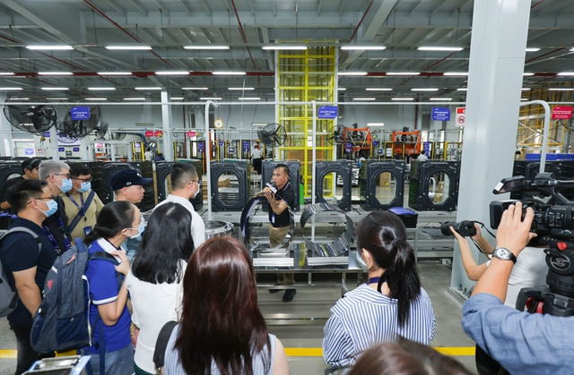 AQUA Việt Nam kỷ niệm 30 năm có mặt tại Việt Nam, công bố chiến lược đầu tư dài hạn - Ảnh 1.