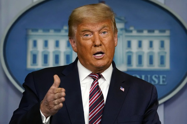 Tổng thống Donald Trump lo lắng sẽ bị “luận tội” - Ảnh 1. Tổng thống Donald Trump lo lắng sẽ bị “luận tội” - Ảnh 1.