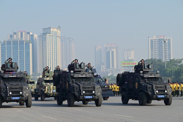 Lực lượng đặc nhiệm cùng khí tài hiện đại bảo vệ Đại hội Đảng toàn quốc lần thứ XIV - Ảnh 9. Lực lượng đặc nhiệm cùng khí tài hiện đại bảo vệ Đại hội Đảng toàn quốc lần thứ XIV - Ảnh 9.