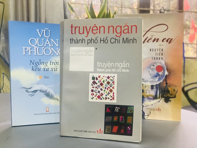 Nhà nước hỗ trợ, khuyến khích phát triển văn học - Ảnh 1. Nhà nước hỗ trợ, khuyến khích phát triển văn học - Ảnh 1.