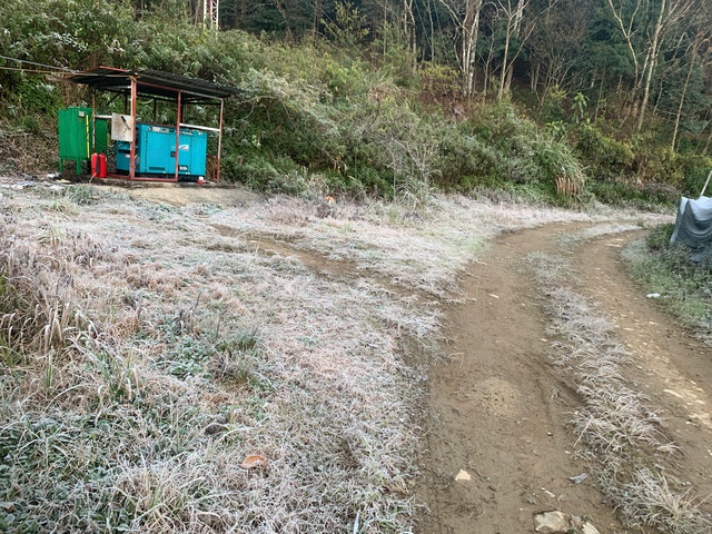 VIDEO: Băng gi&aacute; xuất hiện tại một tỉnh miền Trung khi nhiệt độ xuống &acirc;m 5 độ C - Ảnh 3.